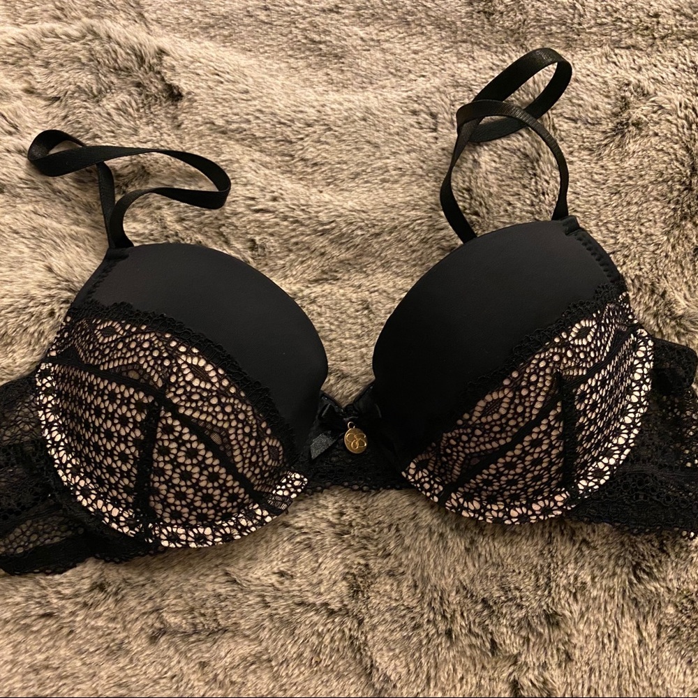Brand New Jessica Simpson Bra!